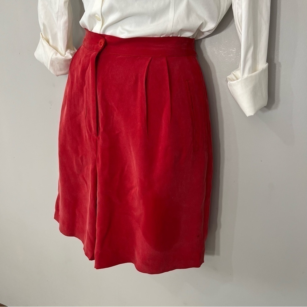 Vintage red 100% silk shorts size large high waist long trouser shorts retro - Picture 3 of 12